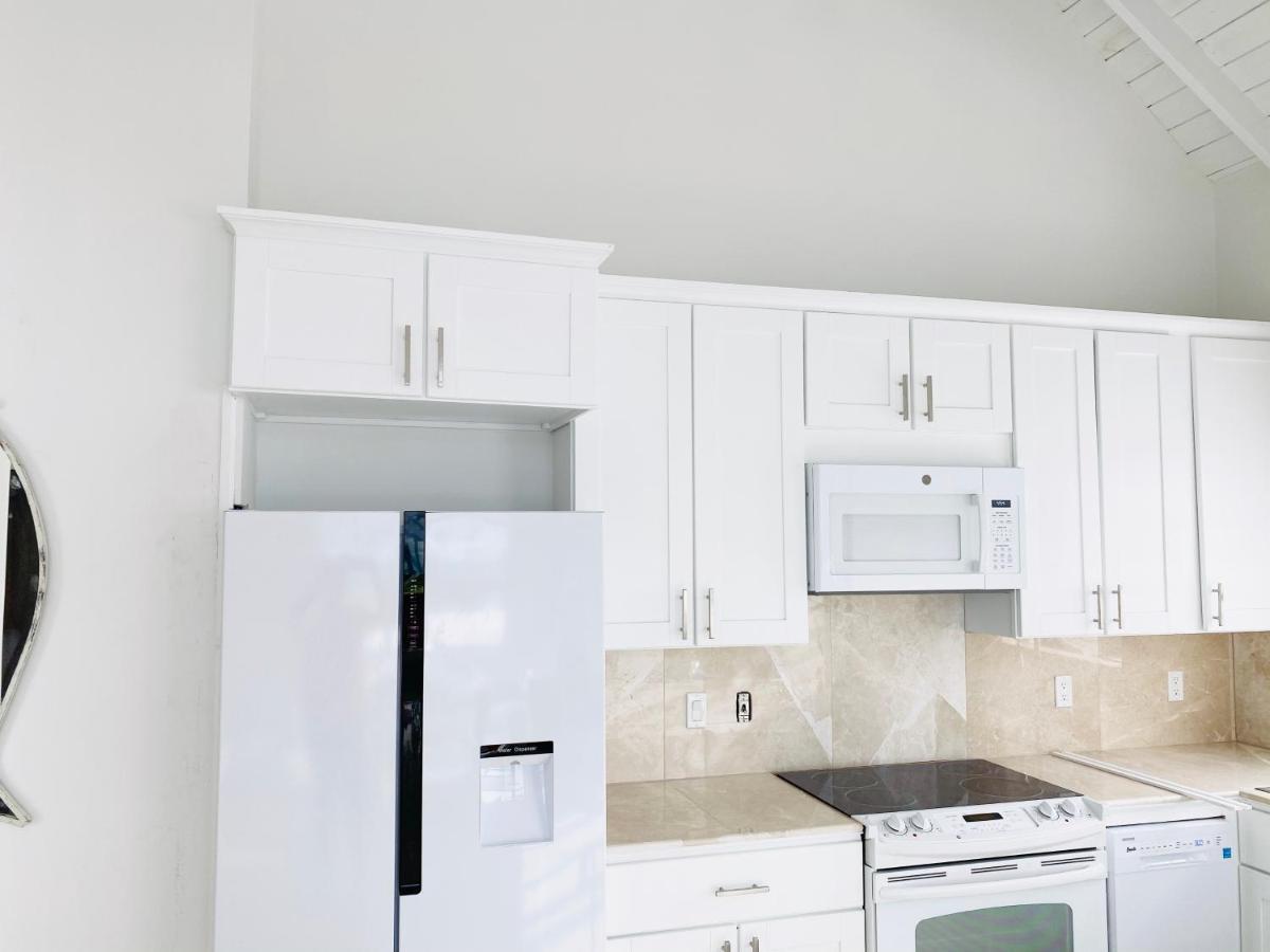 Modern Cottage With Chalk Sound Views Providenciales Esterno foto