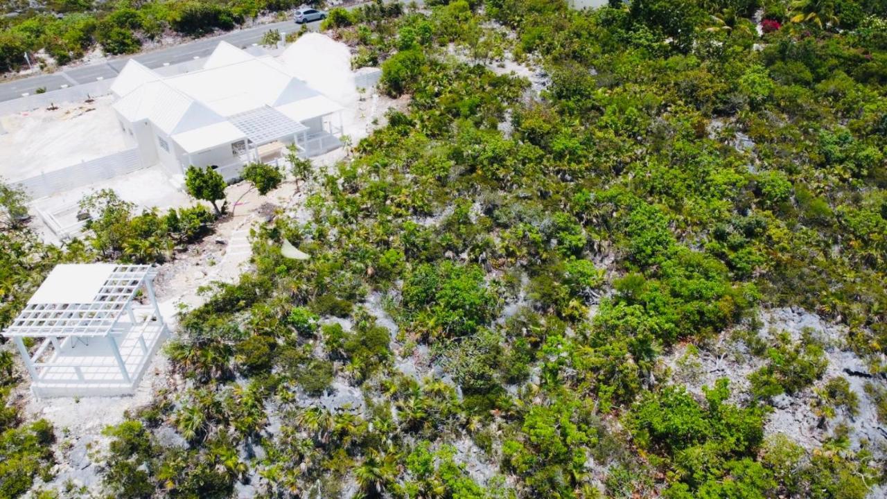 Modern Cottage With Chalk Sound Views Providenciales Esterno foto