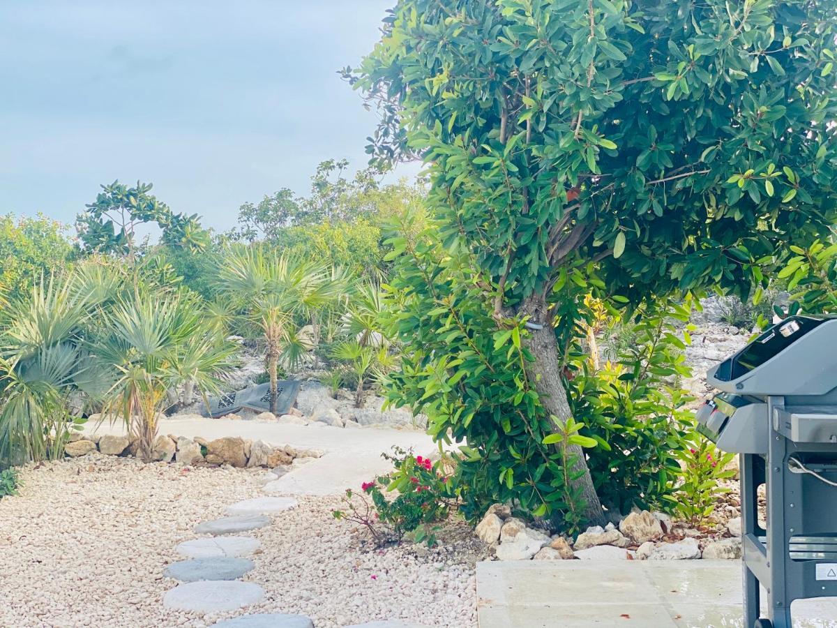 Modern Cottage With Chalk Sound Views Providenciales Esterno foto