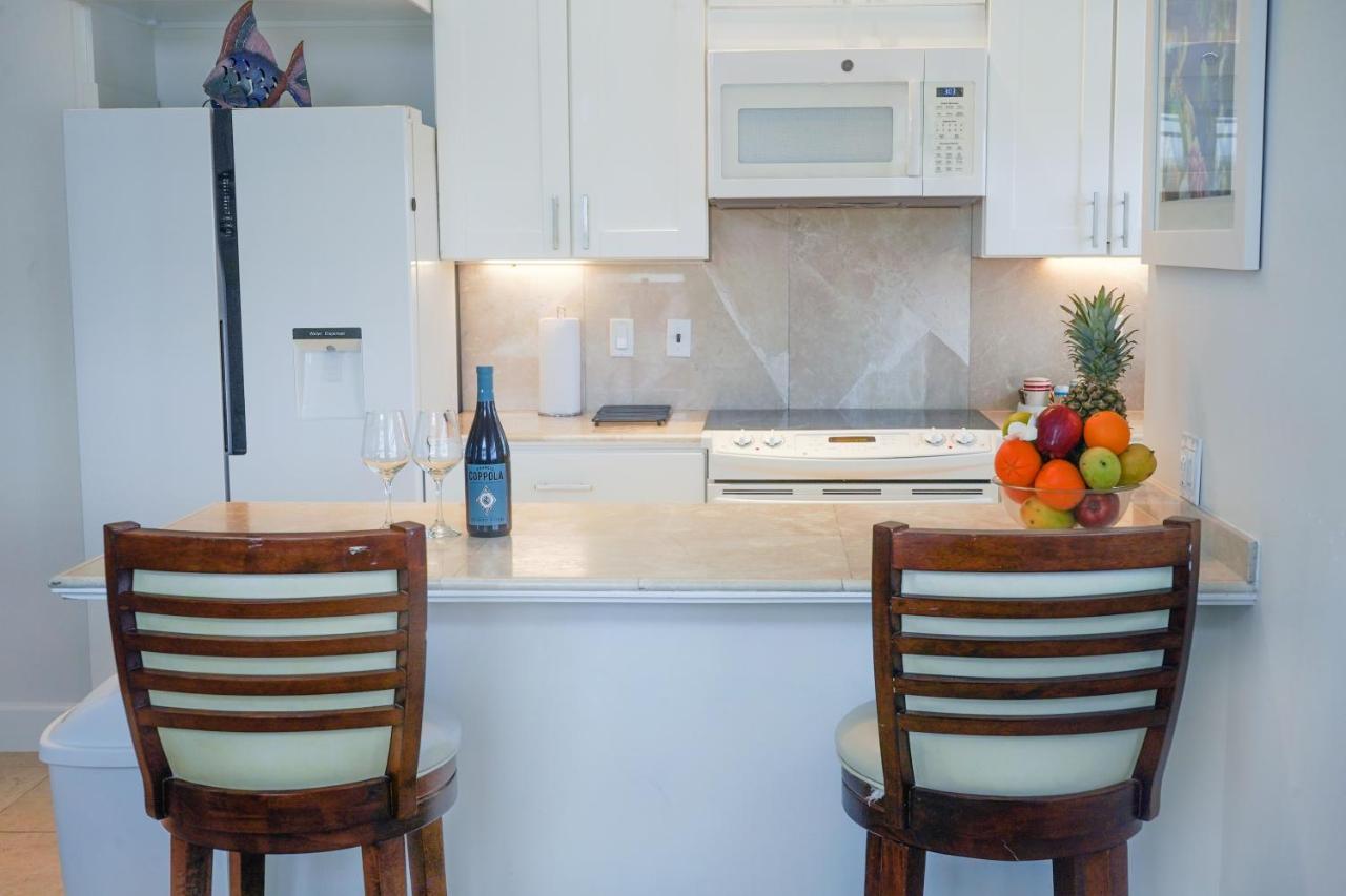 Modern Cottage With Chalk Sound Views Providenciales Esterno foto